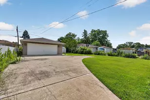 1621 Boeger Ave, Westchester, IL 60154 - Photo 33