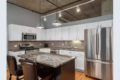 1000 W Adams Street #322, Chicago, IL 60607 - Photo 7