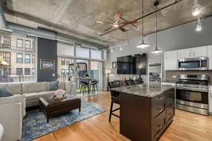 1000 W Adams St, Chicago, IL 60607 - Photo 3