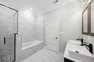 4956 S Indiana Ave, Chicago, IL 60615 - Photo 17