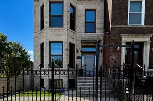 4956 S Indiana Ave, Chicago, IL 60615 - Photo 1