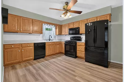 1204 Searle Drive, Normal, IL 61761 - Photo 7