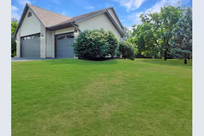 6707 Queenanns Way, South Beloit, IL 61080 - Photo 5