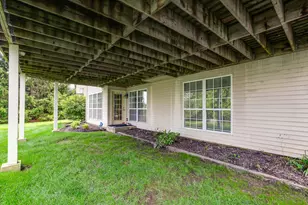 39 Amber Ct, Lindenhurst, IL 60046 - Photo 43