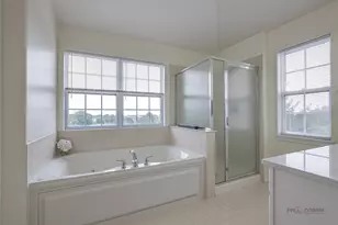 39 Amber Ct, Lindenhurst, IL 60046 - Photo 23