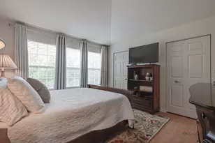 39 Amber Ct, Lindenhurst, IL 60046 - Photo 27