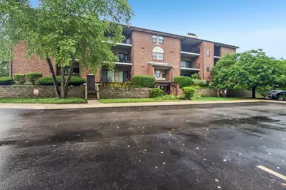 720 Weidner Road #200, Buffalo Grove, IL 60089 - Photo 1