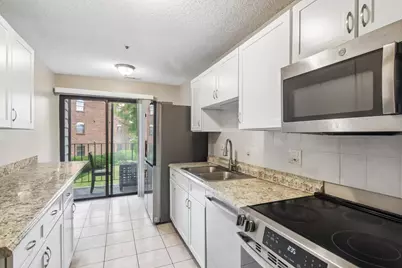 720 Weidner Road #200, Buffalo Grove, IL 60089 - Photo 9