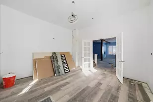 8750 S Princeton Ave, Chicago, IL 60620 - Photo 17