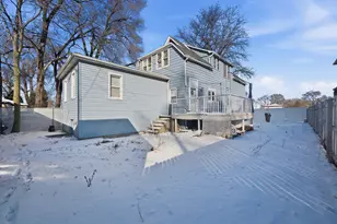 8750 S Princeton Ave, Chicago, IL 60620 - Photo 7