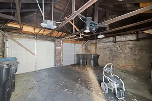 8750 S Princeton Ave, Chicago, IL 60620 - Photo 39