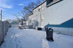 8750 S Princeton Ave, Chicago, IL 60620 - Photo 5