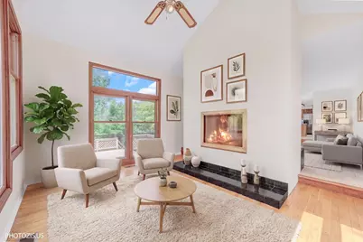 970 Ponderosa Lane, Hoffman Estates, IL 60010 - Photo 11