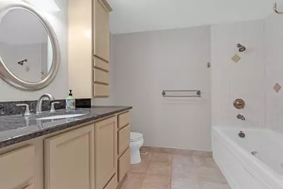 650 Newport Avenue, Westmont, IL 60559 - Photo 19