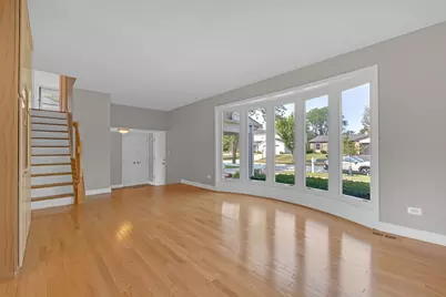 650 Newport Avenue, Westmont, IL 60559 - Photo 13