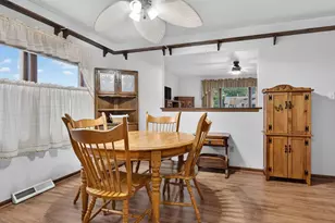 577 Elizabeth Dr, Coal City, IL 60416 - Photo 7