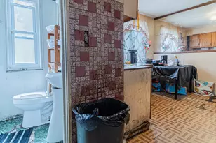 5039 W Gladys Ave, Chicago, IL 60644 - Photo 15