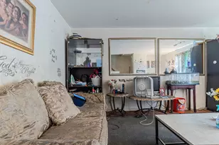 5039 W Gladys Ave, Chicago, IL 60644 - Photo 7