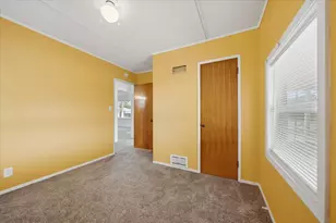 312 Hill St, Mount Morris, IL 61054 - Photo 11