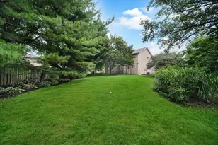 1447 Baldwin Ct, Naperville, IL 60565 - Photo 51