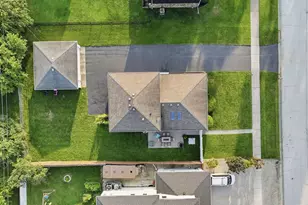 8053 W 88th St, Hickory Hills, IL 60457 - Photo 37
