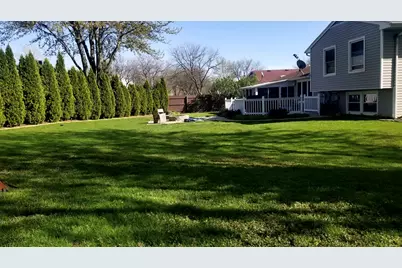 1002 Summerfield Court, Roselle, IL 60172 - Photo 17