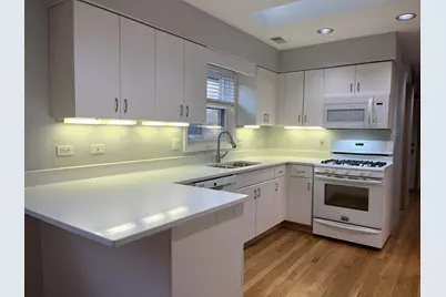 449 W 37th Street #2, Chicago, IL 60609 - Photo 9