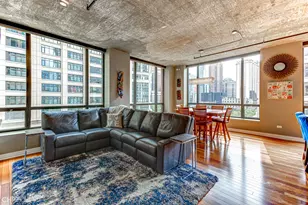 520 S State St, Chicago, IL 60605 - Photo 3