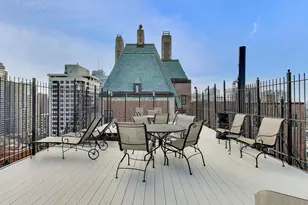 1540 N State Pkwy, Chicago, IL 60610 - Photo 23