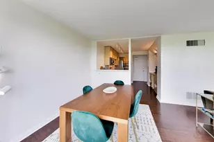1540 N State Pkwy, Chicago, IL 60610 - Photo 11