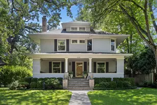 1109 Greenwood Ave, Wilmette, IL 60091 - Photo 1