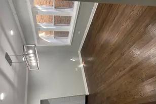 8010 S Drexel Ave, Chicago, IL 60619 - Photo 11
