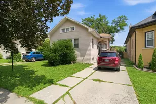 1225 S 16th Ave, Maywood, IL 60153 - Photo 1