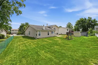 316 Plymouth Lane, Bloomingdale, IL 60108 - Photo 7