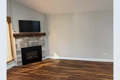 26279 N Hickory Avenue, Mundelein, IL 60060 - Photo 3