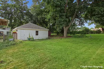663 Pleasant Street, Woodstock, IL 60098 - Photo 23
