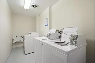 7830 W North Avenue #710, Elmwood Park, IL 60707 - Photo 17
