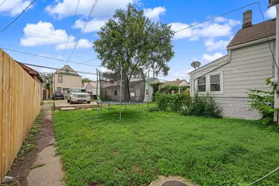 13412 S Brandon Avenue, Chicago, IL 60633 - Photo 17