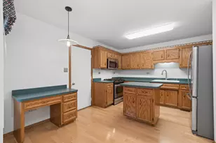 11354 Lakebrook Ct, Orland Park, IL 60467 - Photo 15