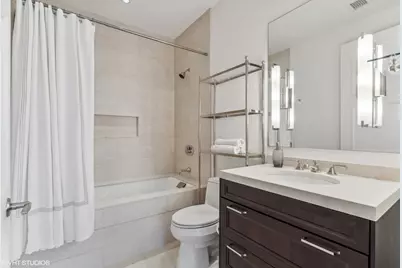 118 E Erie Street #27G, Chicago, IL 60611 - Photo 23