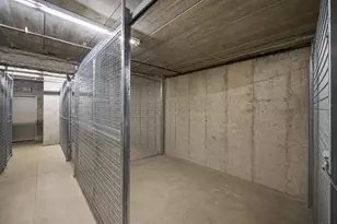 910 W Madison St, Chicago, IL 60607 - Photo 29