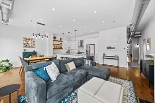 910 W Madison St, Chicago, IL 60607 - Photo 9