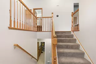 5560 Cambridge Way, Hanover Park, IL 60133 - Photo 33