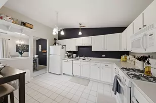 15811 S 76th Ave, Orland Park, IL 60462 - Photo 7