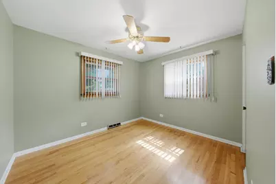 5023 W 81st Street, Burbank, IL 60459 - Photo 25