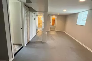 9331 S Evans Ave, Chicago, IL 60619 - Photo 11