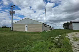 12257 Waterman Rd, Waterman, IL 60556 - Photo 67