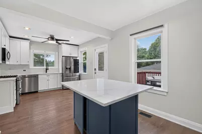1147 Wesley Avenue, Oak Park, IL 60304 - Photo 9