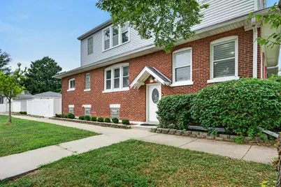 1147 Wesley Avenue, Oak Park, IL 60304 - Photo 1