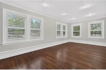 1147 Wesley Avenue, Oak Park, IL 60304 - Photo 3